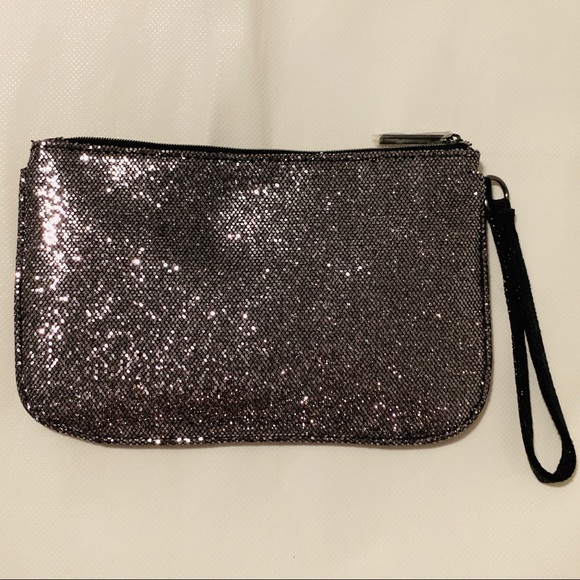🆕 New Shiny Wristlet - Picture 3 of 14